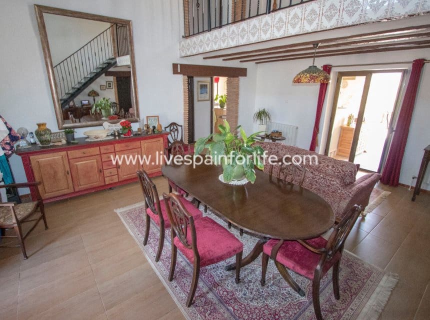 6 Zimmer Finca/Landgut zu verkaufen in Barbarroja mit Pool - 534.995 € (Ref: 10062614)