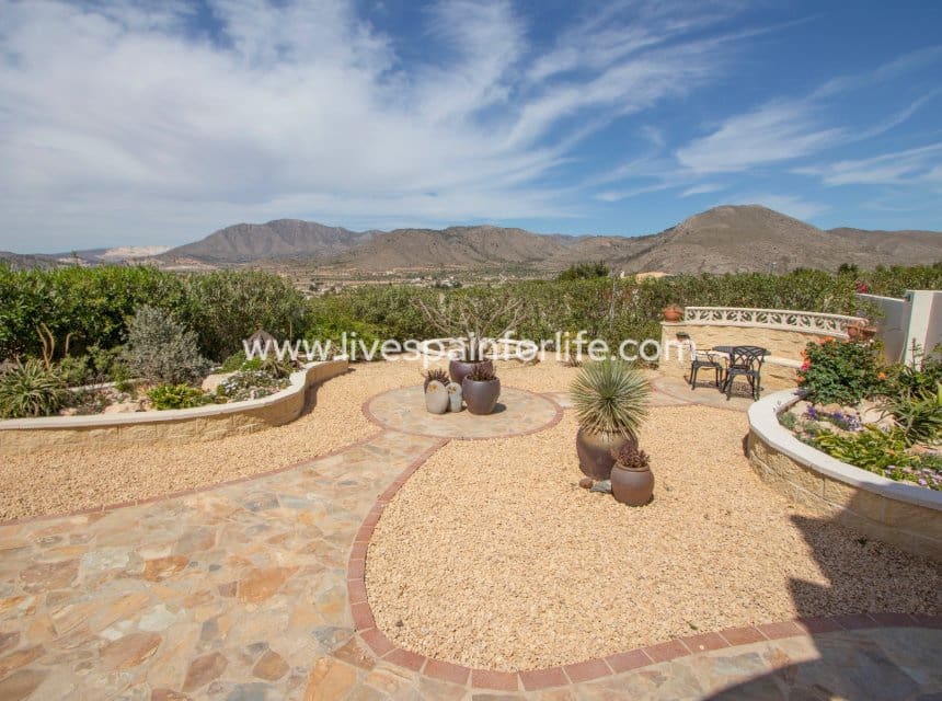 6 Zimmer Finca/Landgut zu verkaufen in Barbarroja mit Pool - 534.995 € (Ref: 10062614)