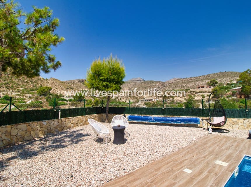3 slaapkamer Finca/Landhuis te koop in Crevillente / Crevillent met zwembad garage - € 395.000 (Ref: 10062616)