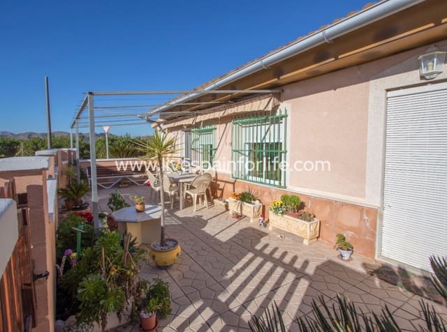 Finca/Casa Rural de 6 habitaciones en Redován en venta con garaje - 197.000 € (Ref: 10062617)