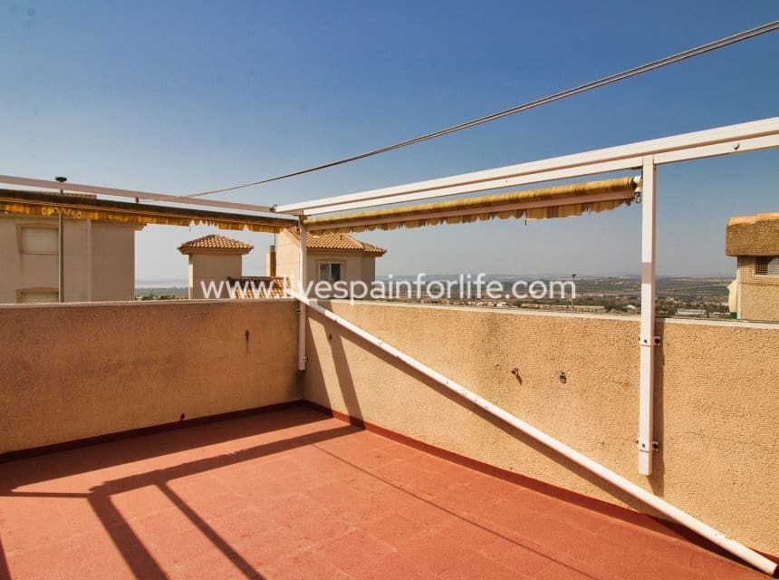 3 Zimmer Villa zu verkaufen in Ciudad Quesada mit Pool Garage - 325.000 € (Ref: 10062619)