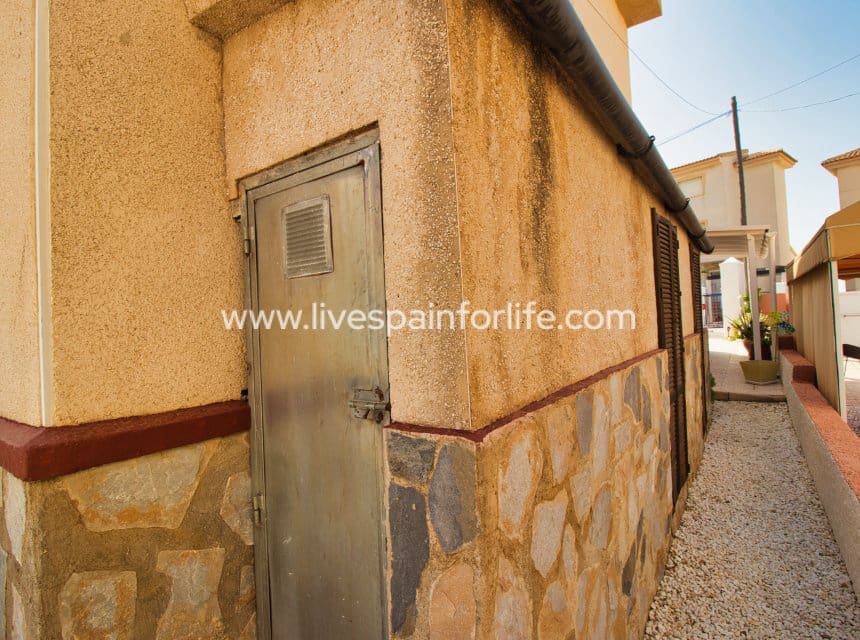 3 Zimmer Villa zu verkaufen in Ciudad Quesada mit Pool Garage - 325.000 € (Ref: 10062619)
