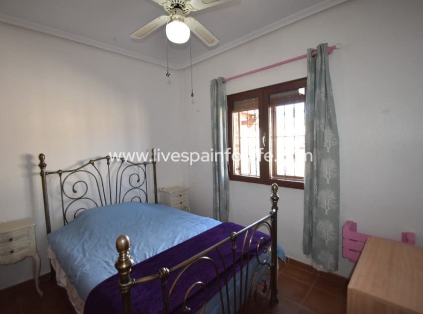 3 bedroom Villa for sale in Daya Vieja with pool garage - € 397,500 (Ref: 10062622)