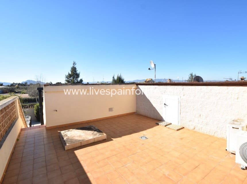3 bedroom Villa for sale in Daya Vieja with pool garage - € 397,500 (Ref: 10062622)