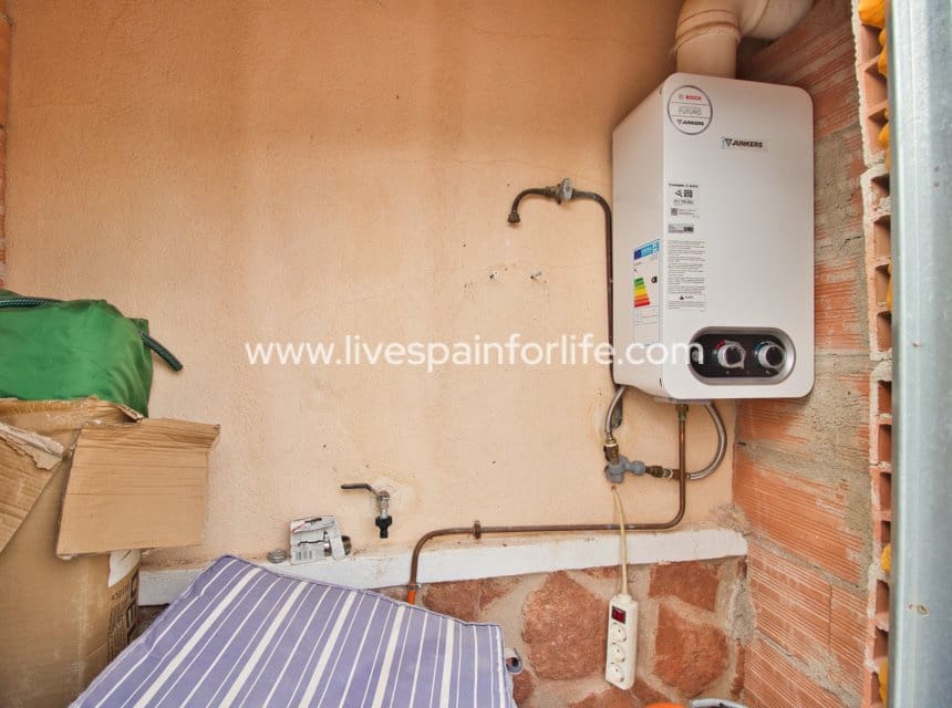 3 slaapkamer Finca/Landhuis te koop in La Murada met zwembad - € 260.000 (Ref: 10062730)