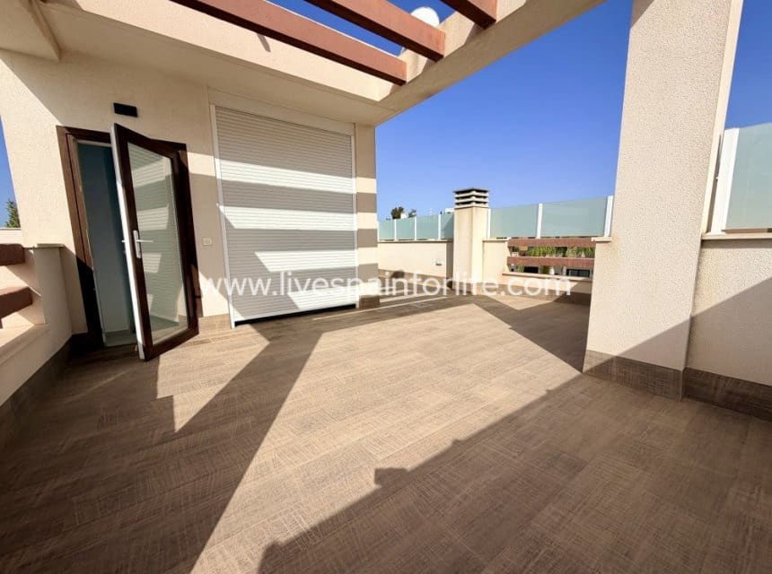 3 camera da letto Villetta Bifamiliare in vendita in Ciudad Quesada con piscina garage - 470.000 € (Rif: 10062738)