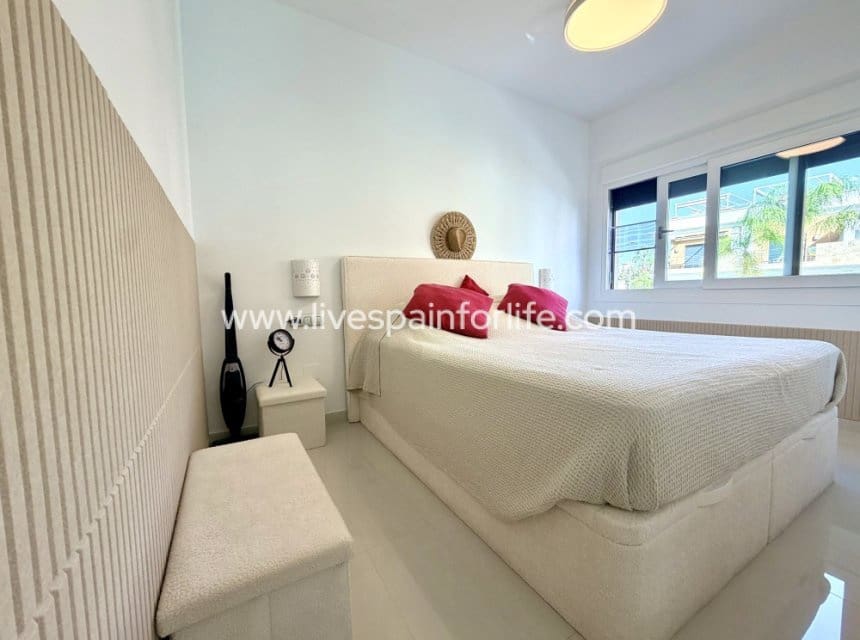 3 camera da letto Villetta Bifamiliare in vendita in Ciudad Quesada con piscina garage - 470.000 € (Rif: 10062738)