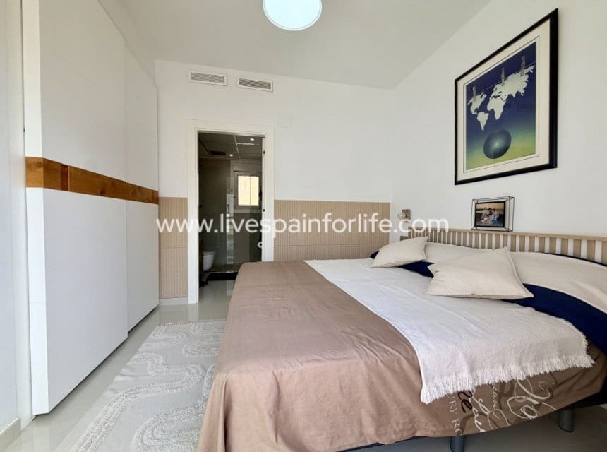 3 camera da letto Villetta Bifamiliare in vendita in Ciudad Quesada con piscina garage - 470.000 € (Rif: 10062738)