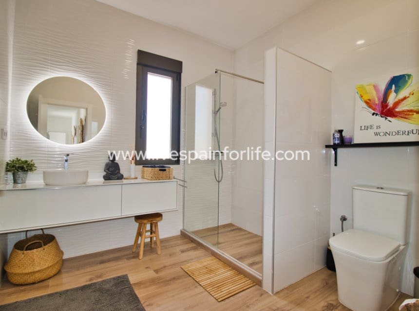 Finca/Casa Rural de 3 habitaciones en Pinoso en venta con piscina garaje - 399.900 € (Ref: 10072982)