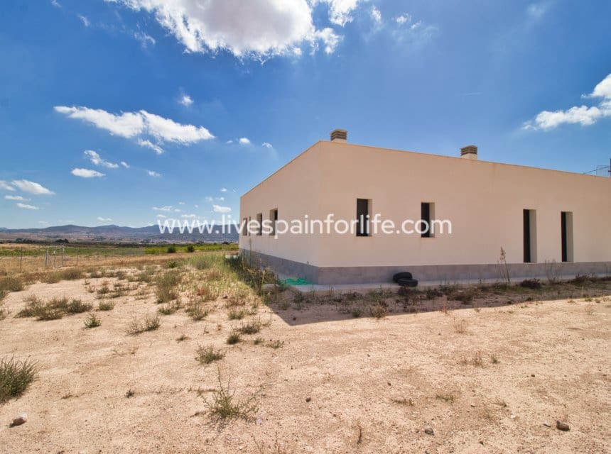 Finca/Casa Rural de 3 habitaciones en Pinoso en venta con piscina garaje - 399.900 € (Ref: 10072982)