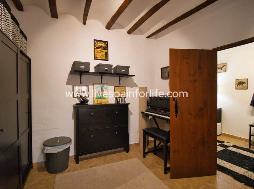 5 quarto Quinta/Casa Rural para venda em La Romana com piscina garagem - 545 000 € (Ref: 10073190)