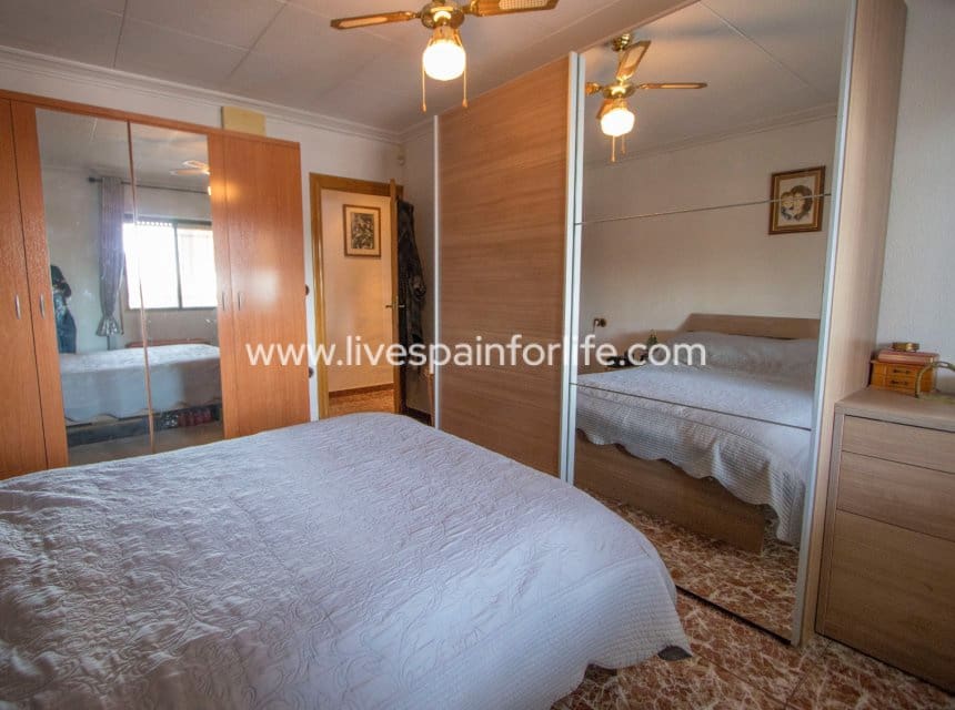 6 soveværelse Finca/Landehus til salg i Crevillente / Crevillent med swimmingpool garage - € 468.000 (Ref: 10073200)