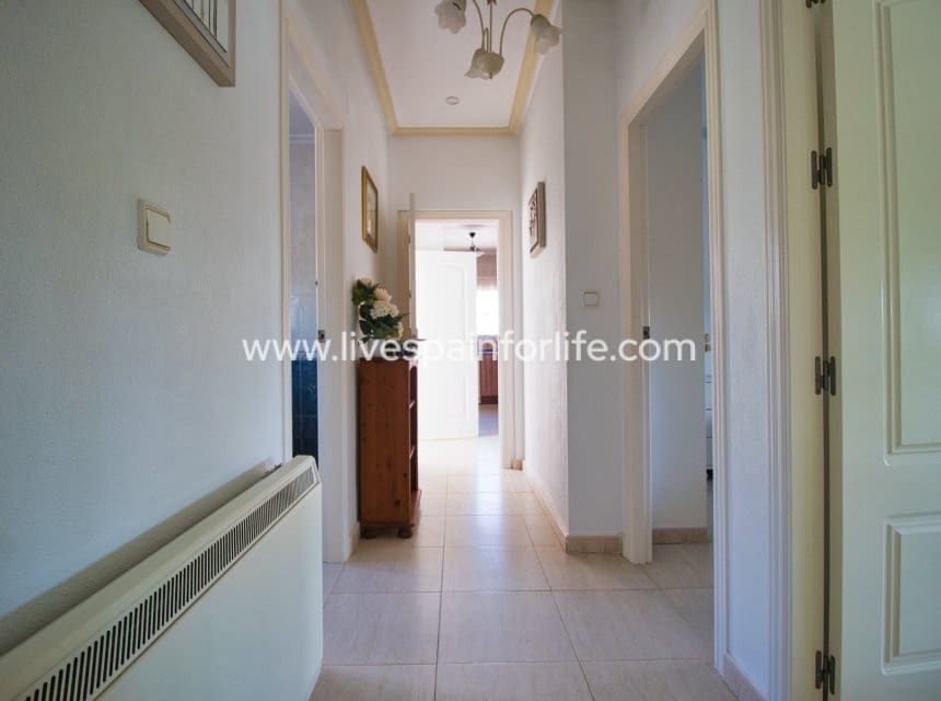 3 slaapkamer Finca/Landhuis te koop in Catral met zwembad - € 389.000 (Ref: 10076785)