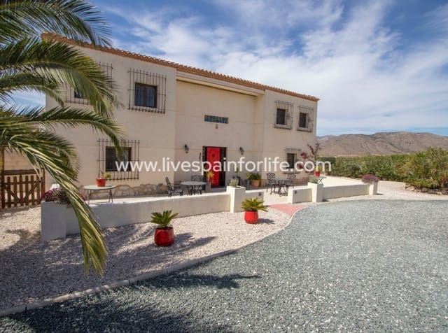 6 Zimmer Finca/Landgut zu verkaufen in Alicante / Alacant Stadt mit Pool - 534.995 € (Ref: 10076788)