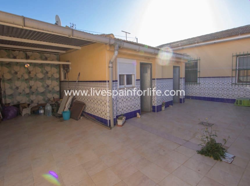 6 camera da letto Finca/Casa di Campagna in vendita in Redovan con garage - 197.000 € (Rif: 10076790)
