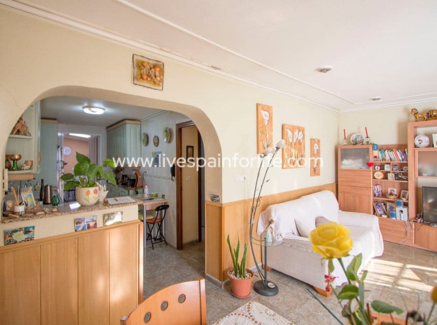 6 camera da letto Finca/Casa di Campagna in vendita in Redovan con garage - 197.000 € (Rif: 10076790)