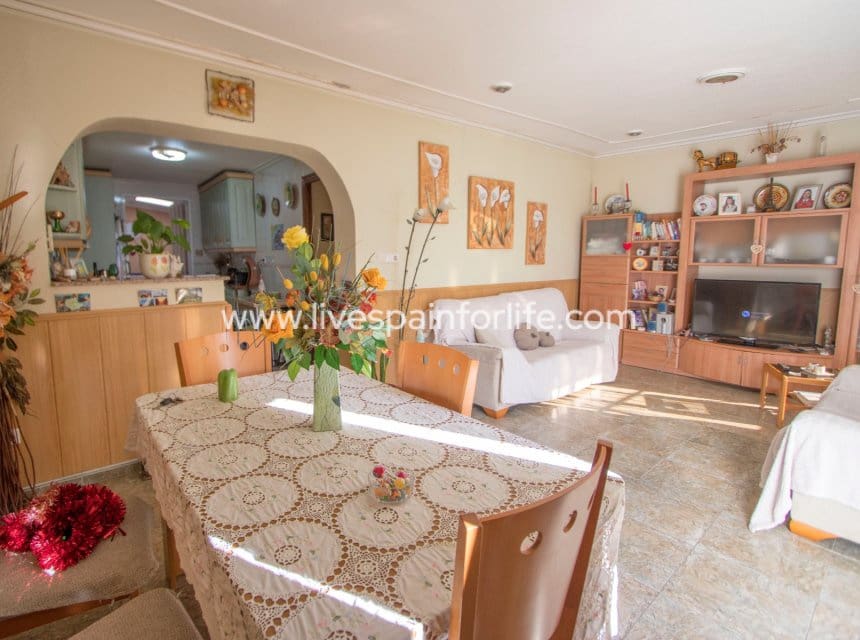 6 camera da letto Finca/Casa di Campagna in vendita in Redovan con garage - 197.000 € (Rif: 10076790)