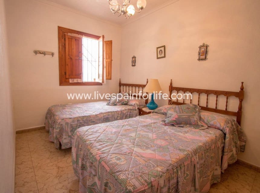 Finca/Casa Rural de 3 habitaciones en Albatera en venta con piscina garaje - 260.000 € (Ref: 10076797)