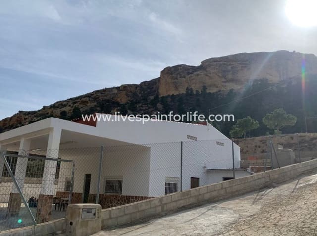 4 Zimmer Finca/Landgut zu verkaufen in Crevillente / Crevillent mit Pool - 245.000 € (Ref: 10076801)