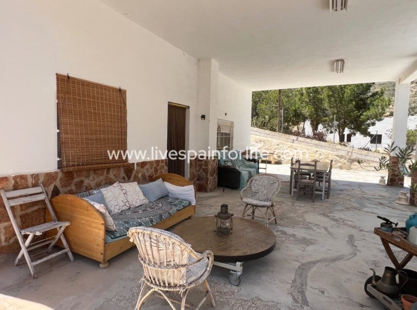 4 soverom Finca/Herregård til salgs i Crevillente / Crevillent med svømmebasseng - € 245 000 (Ref: 10076801)