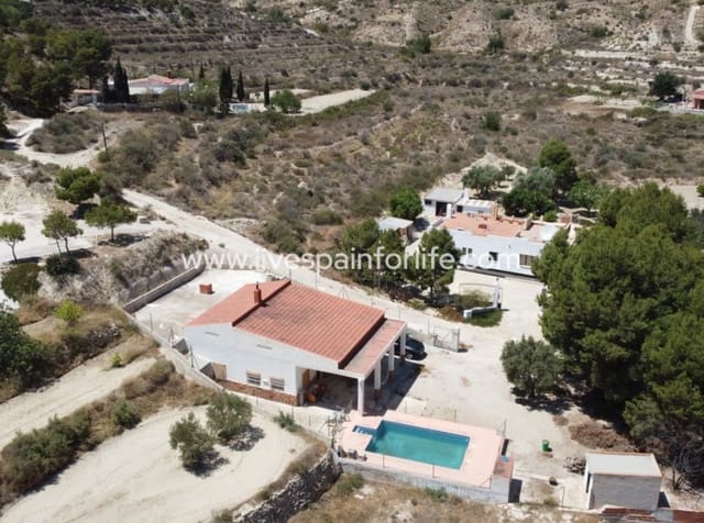 4 Zimmer Finca/Landgut zu verkaufen in Crevillente / Crevillent mit Pool - 245.000 € (Ref: 10076801)