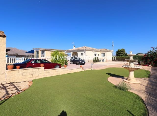 3 soverom Finca/Herregård til salgs i Callosa de Segura med svømmebasseng garasje - € 350 000 (Ref: 10078648)