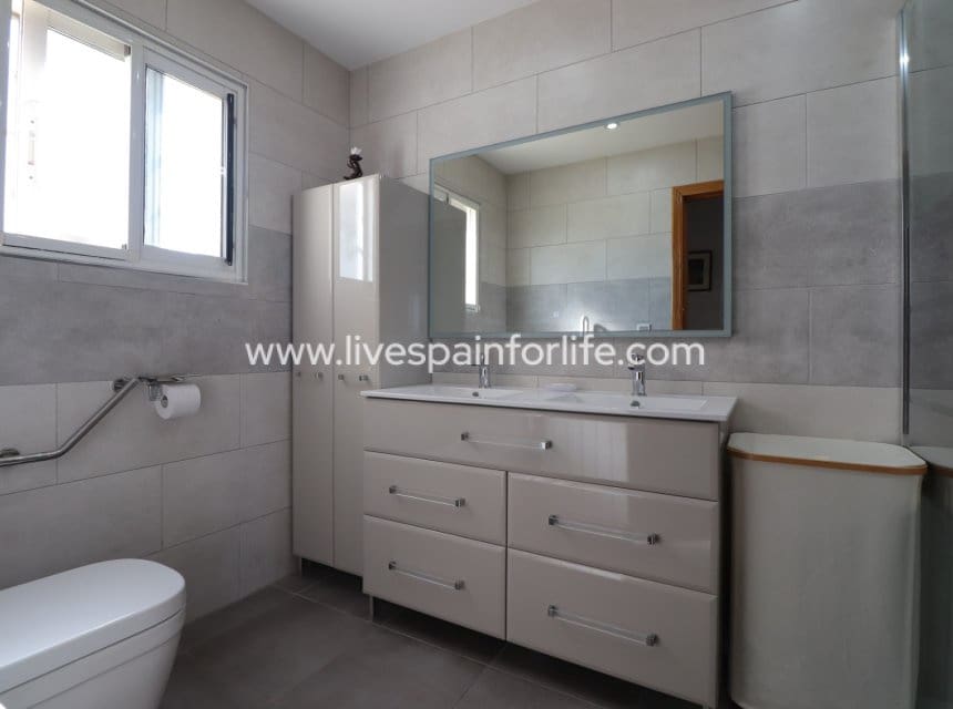 3 soverom Finca/Herregård til salgs i Callosa de Segura med svømmebasseng garasje - € 350 000 (Ref: 10078648)