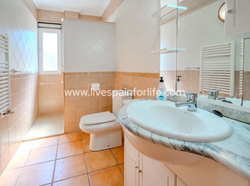 5 soveværelse Finca/Landehus til salg i Rojales med swimmingpool garage - € 650.000 (Ref: 10078918)