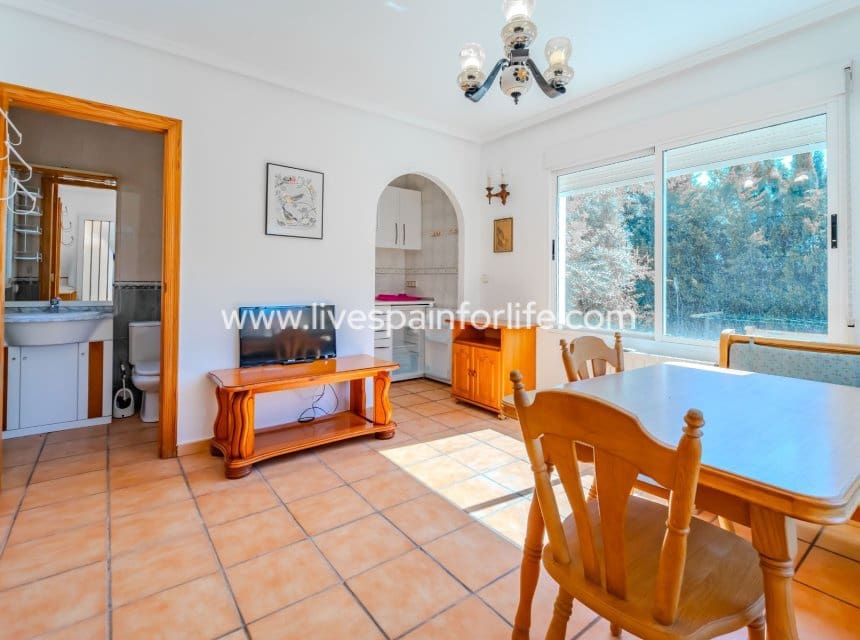 5 soveværelse Finca/Landehus til salg i Rojales med swimmingpool garage - € 650.000 (Ref: 10078918)