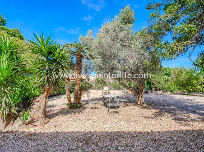 5 soveværelse Finca/Landehus til salg i Rojales med swimmingpool garage - € 650.000 (Ref: 10078918)