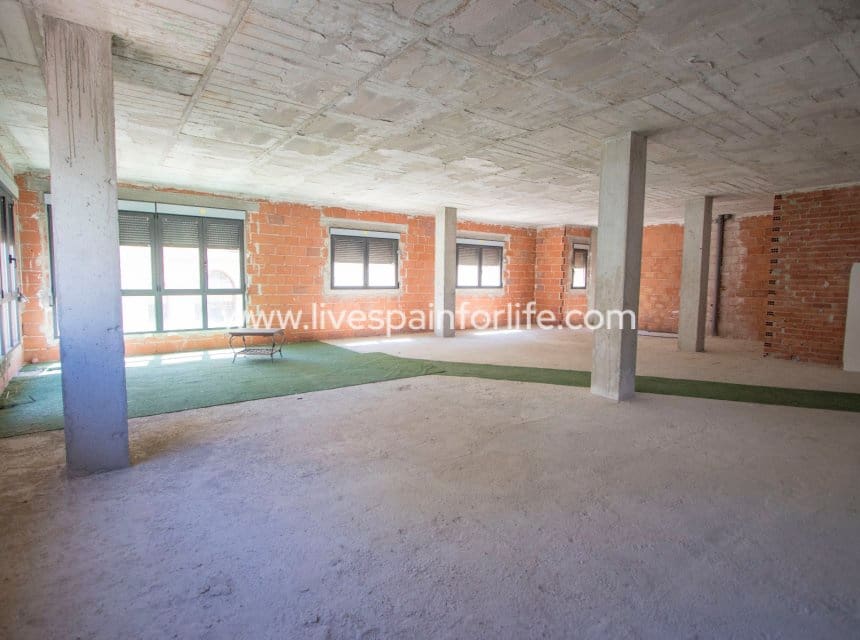 4 sypialnia Apartament na sprzedaż w Albatera z garażem - 200 000 € (Ref: 10078919)