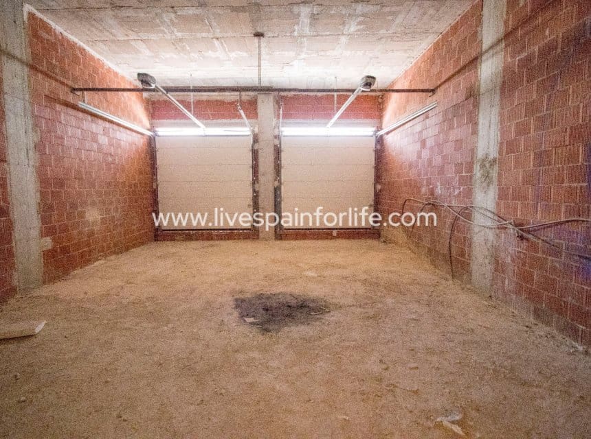4 sypialnia Apartament na sprzedaż w Albatera z garażem - 200 000 € (Ref: 10078919)