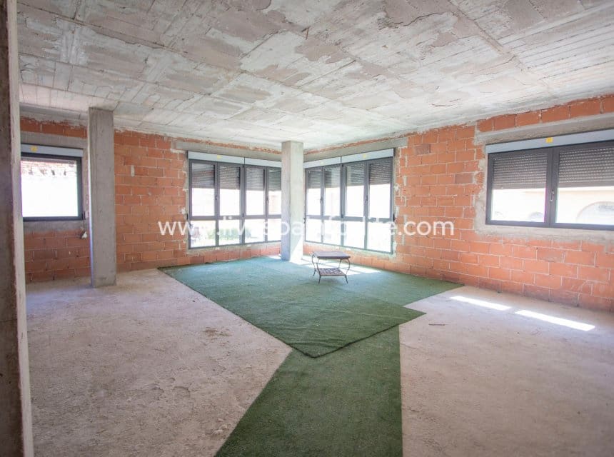 4 sypialnia Apartament na sprzedaż w Albatera z garażem - 200 000 € (Ref: 10078919)