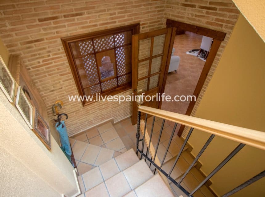 4 quarto Casa em Banda para venda em Albatera com garagem - 460 000 € (Ref: 10079786)