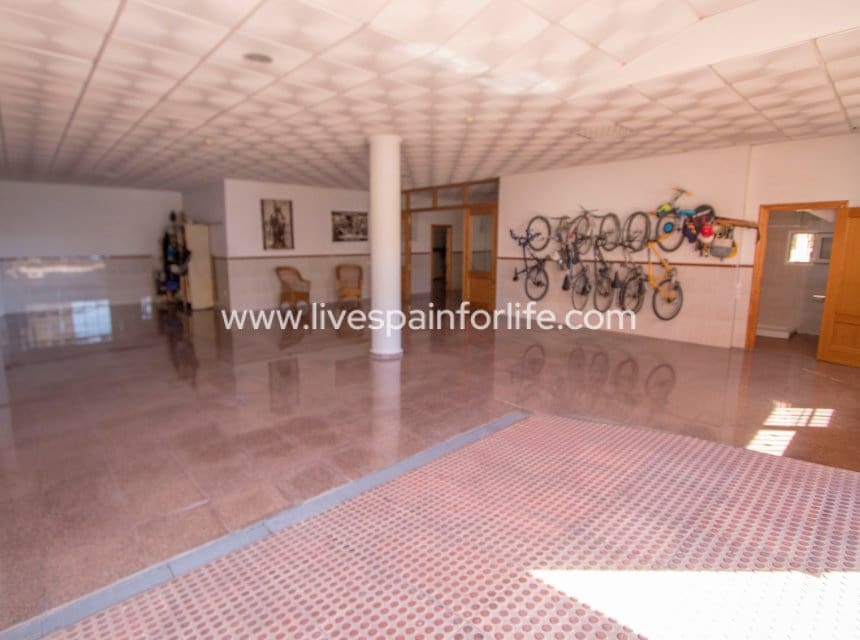 4 quarto Casa em Banda para venda em Albatera com garagem - 460 000 € (Ref: 10079786)