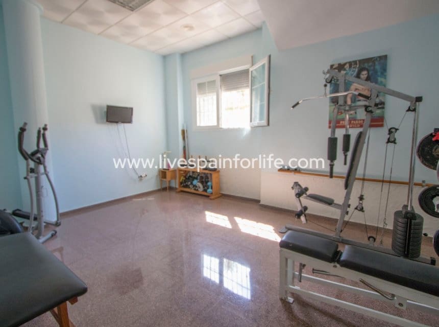 4 quarto Casa em Banda para venda em Albatera com garagem - 460 000 € (Ref: 10079786)