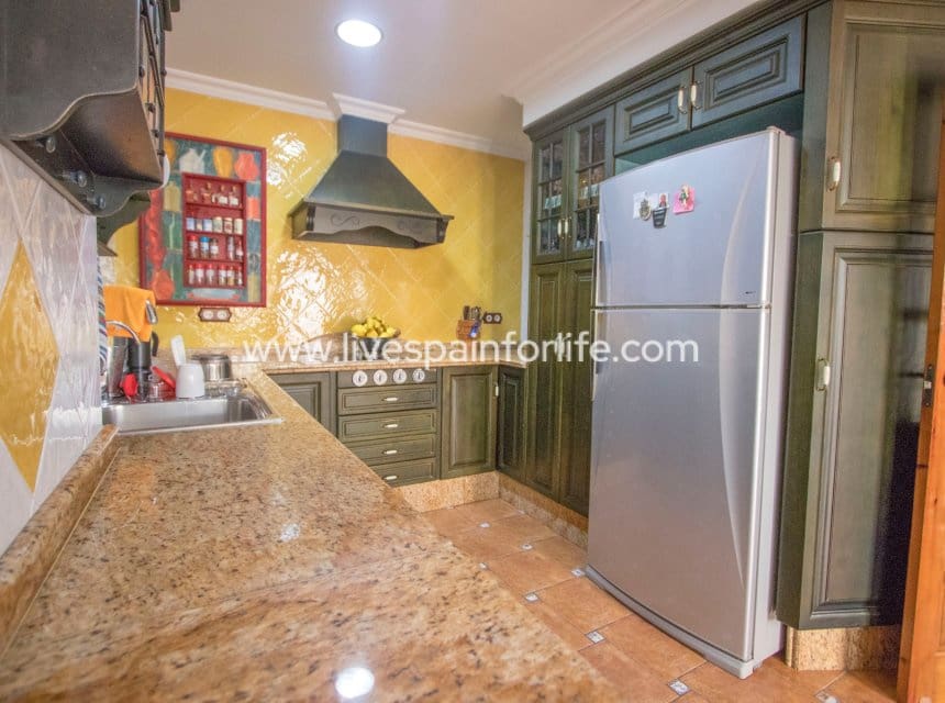 4 quarto Casa em Banda para venda em Albatera com garagem - 460 000 € (Ref: 10079786)