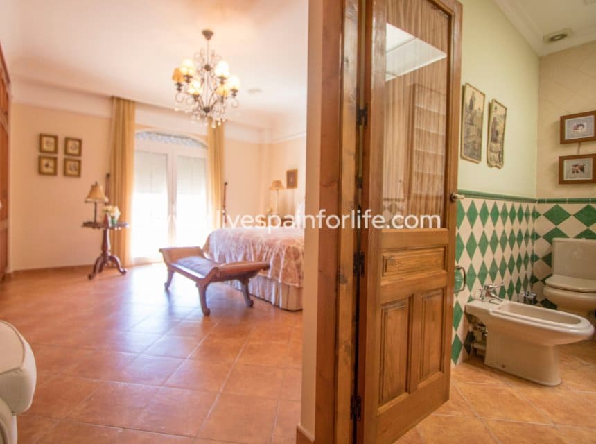 4 quarto Casa em Banda para venda em Albatera com garagem - 460 000 € (Ref: 10079786)