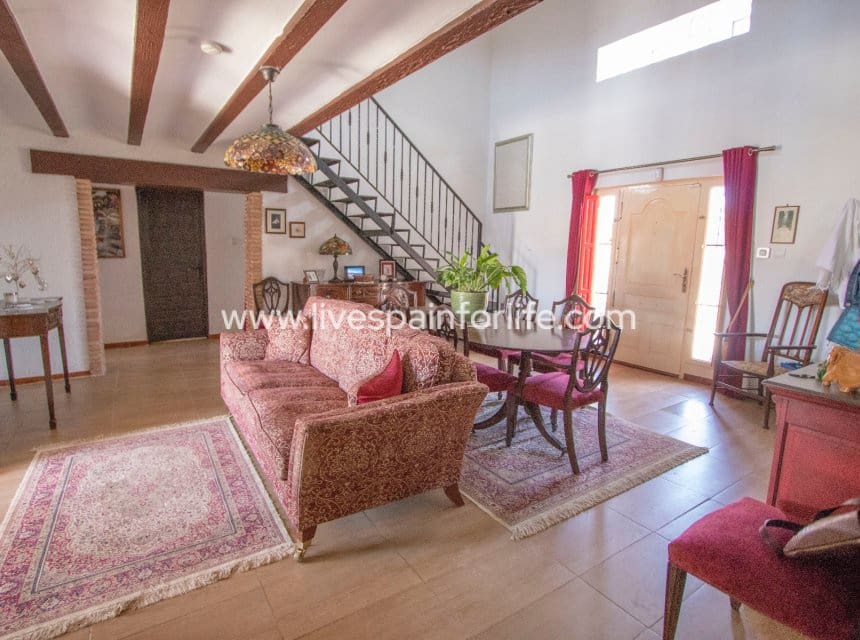 6 makuuhuone Maalaistalo myytävänä paikassa Alicante kaupunki mukana uima-altaan - 534 995 € (Ref: 10081539)