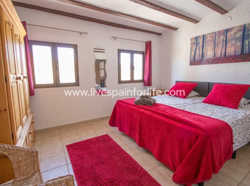 6 makuuhuone Maalaistalo myytävänä paikassa Alicante kaupunki mukana uima-altaan - 534 995 € (Ref: 10081539)