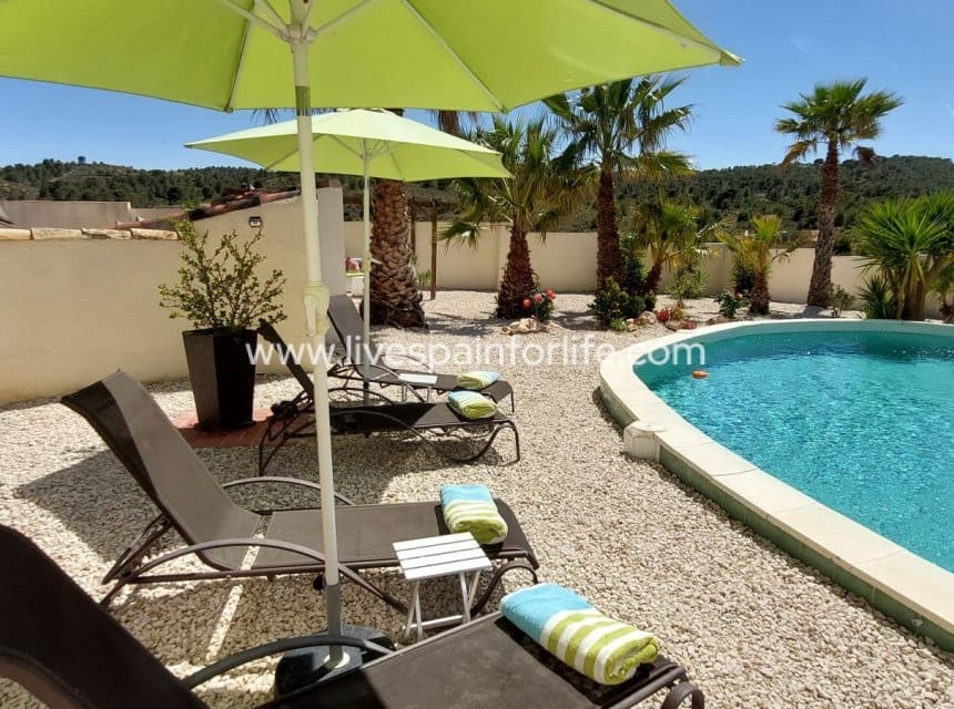 6 makuuhuone Maalaistalo myytävänä paikassa Alicante kaupunki mukana uima-altaan - 534 995 € (Ref: 10081539)