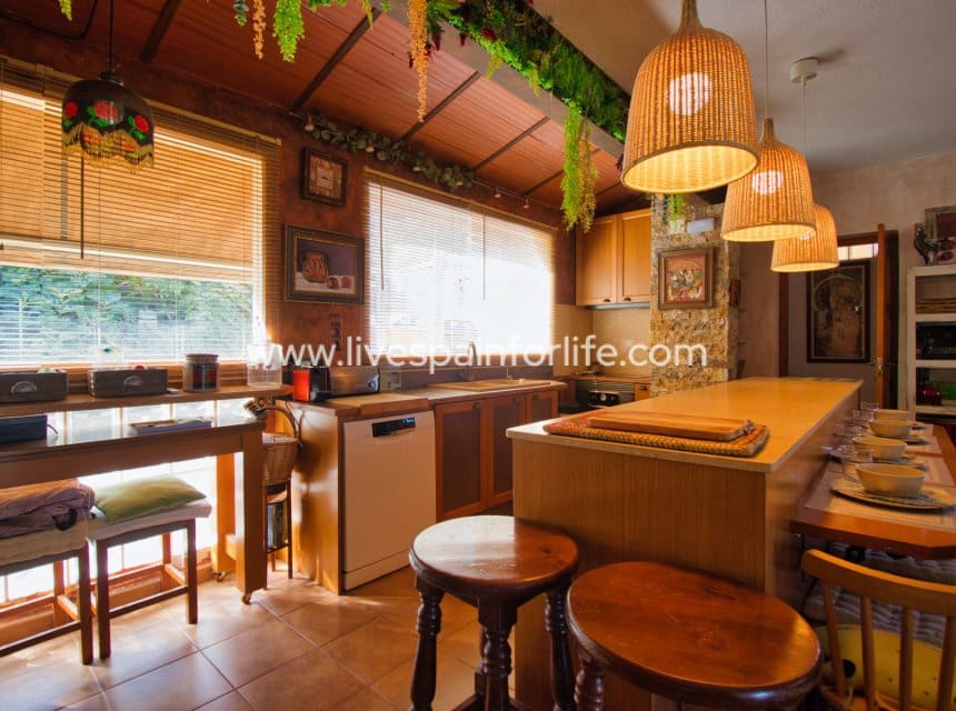 Finca/Casa Rural de 3 habitaciones en Benferri en venta con piscina garaje - 325.000 € (Ref: 10082172)