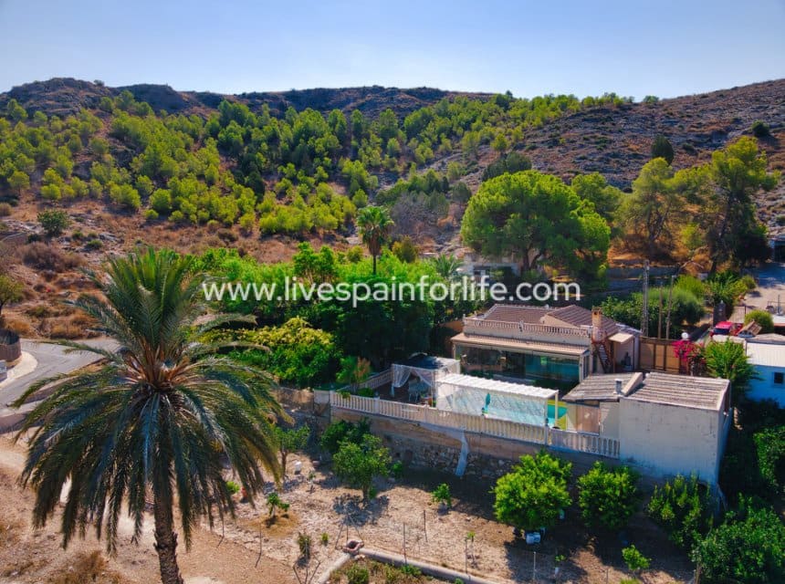 Finca/Casa Rural de 3 habitaciones en Benferri en venta con piscina garaje - 325.000 € (Ref: 10082172)