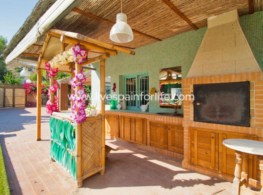 Finca/Casa Rural de 3 habitaciones en Benferri en venta con piscina garaje - 325.000 € (Ref: 10082172)