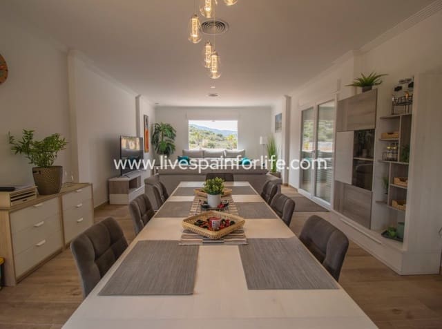 Finca/Casa Rural de 3 habitaciones en Aspe en venta con piscina garaje - 385.000 € (Ref: 10091421)