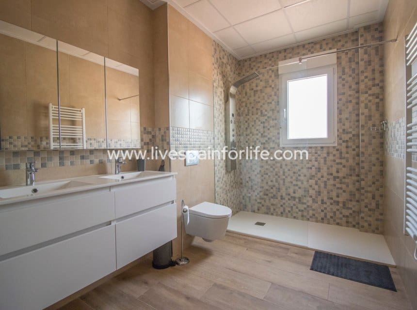 Finca/Casa Rural de 3 habitaciones en Aspe en venta con piscina garaje - 385.000 € (Ref: 10091421)