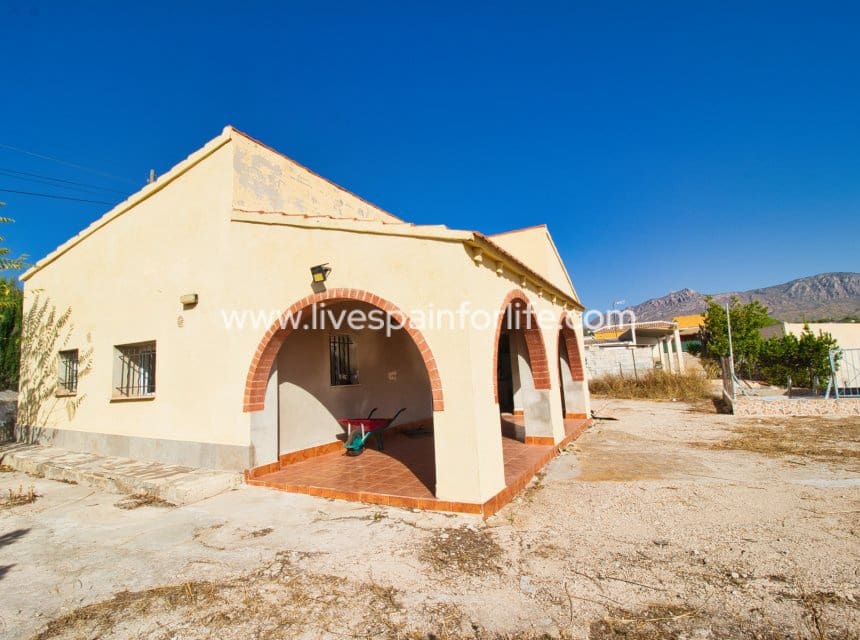 2 sypialnia Finka/Dom wiejski na sprzedaż w Albatera z basenem - 160 000 € (Ref: 10091423)