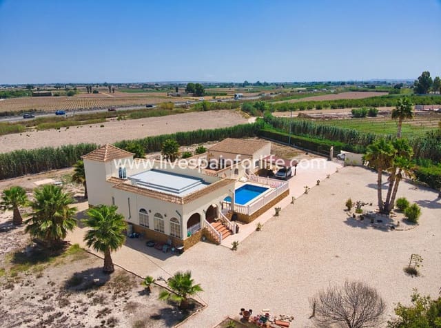 5 Zimmer Finca/Landgut zu verkaufen in Catral mit Pool - 399.000 € (Ref: 10091425)