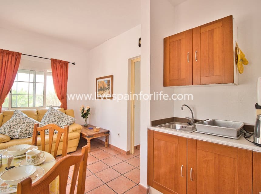 Finca/Casa Rural de 5 habitaciones en Catral en venta con piscina - 399.000 € (Ref: 10091426)