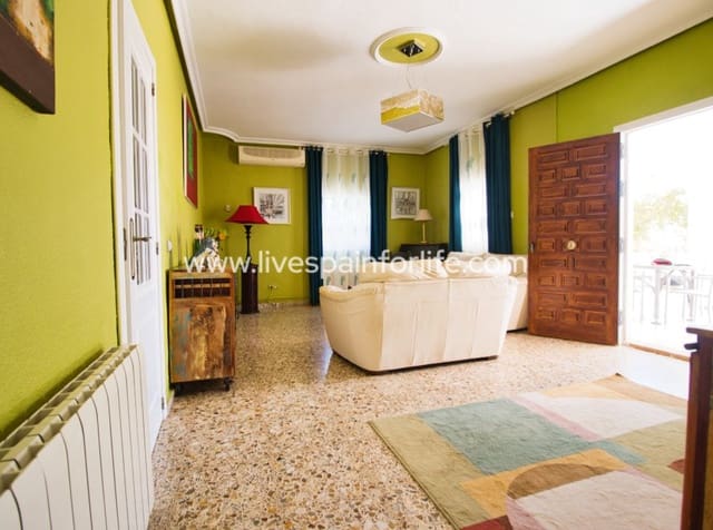 6 slaapkamer Finca/Landhuis te koop in Albatera met zwembad garage - € 485.000 (Ref: 10098786)